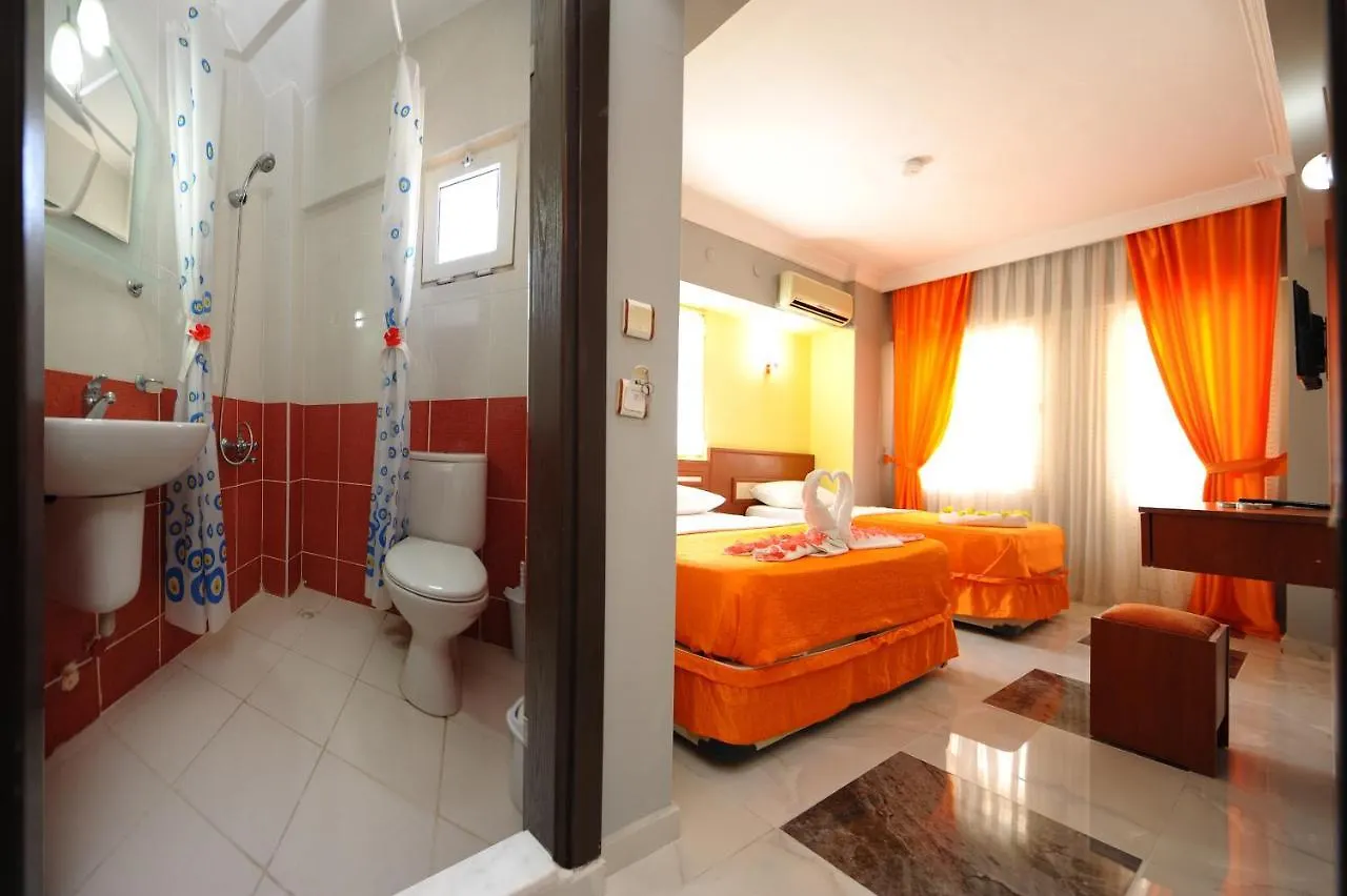 **  Kemalbutik Hotel Marmaris Türkei